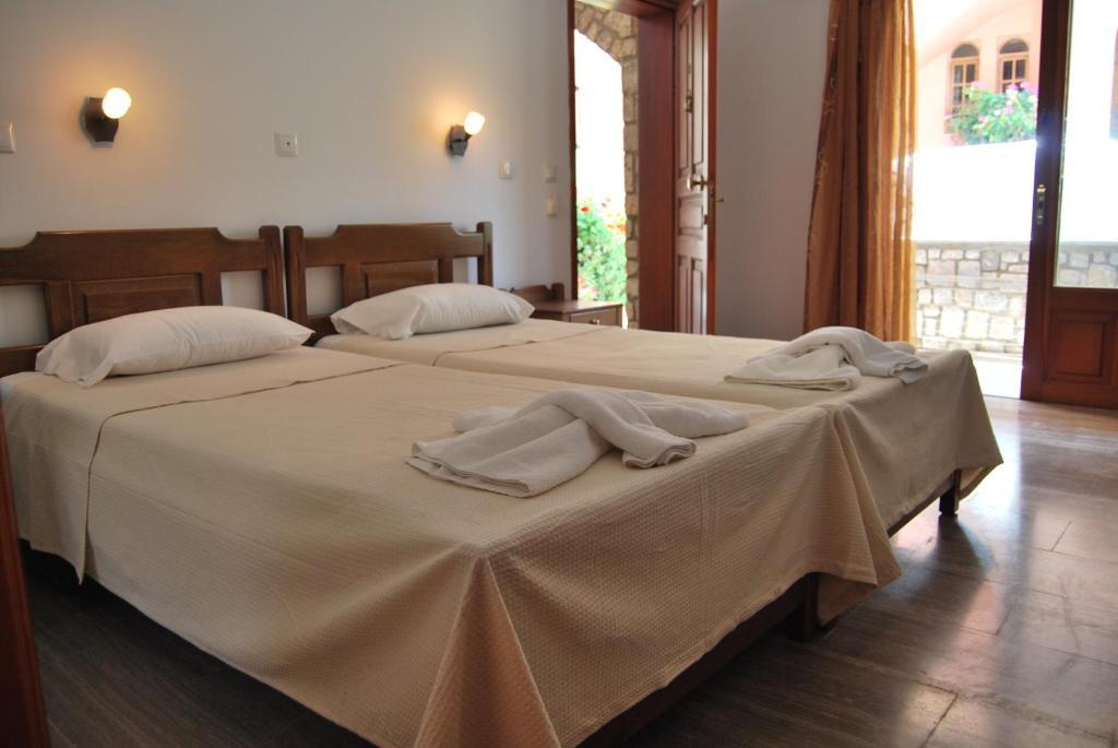 Vasiliki Apartments Platanés Rum bild